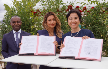 Kim Younes entourée de Thani Mohamed Soilihi et Eva Nguyen Binh