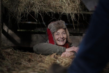 Corinne Masiero dans l'épisode 24, intitulé "Deux vies".