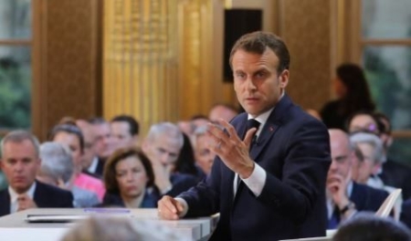 Emmanuel Macron lors de son allocution du 25 avril