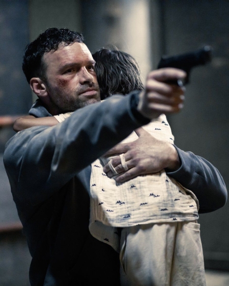 Alban Lenoir dans "AKA"