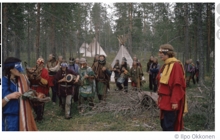 "La Tribu et le Gourou - Gaïaland", épisode 1 (Utopia)