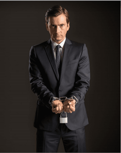 Perfect Crime the Escape Artist C8