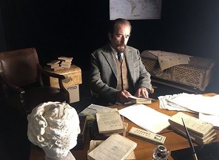 Nicolas Lormeau, de la Comédie-Française, dans le rôle du célèbre journaliste